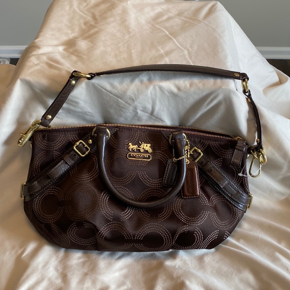 Logo Coach Purse- never used